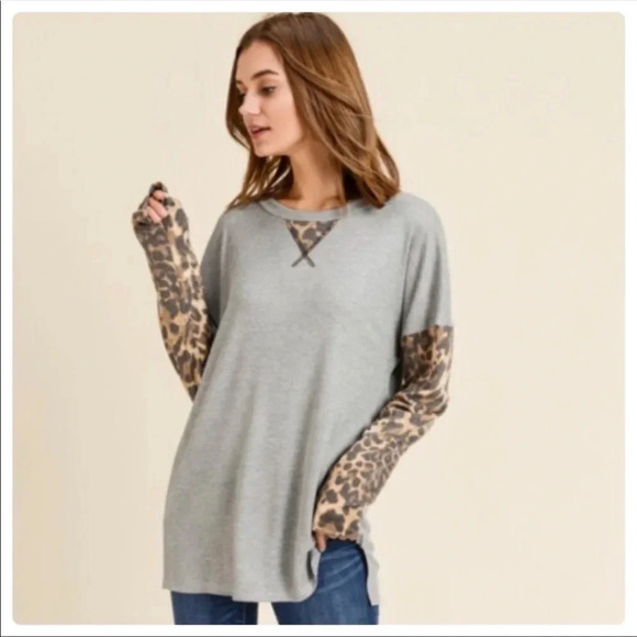 Gray Leopard Sleeve Long Sleeve Top - Picture 6 of 8